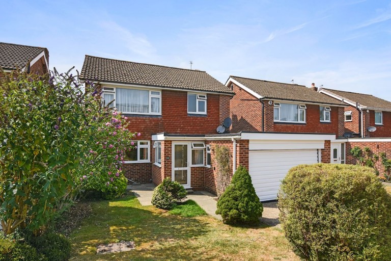 View Full Details for Highwood Drive, Orpington