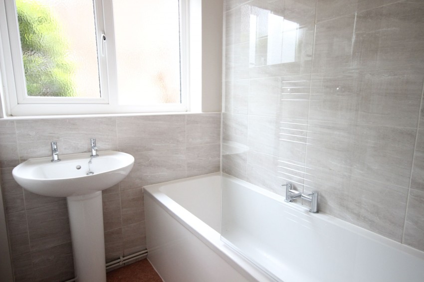 Images for Magpie Hall Lane, Bromley