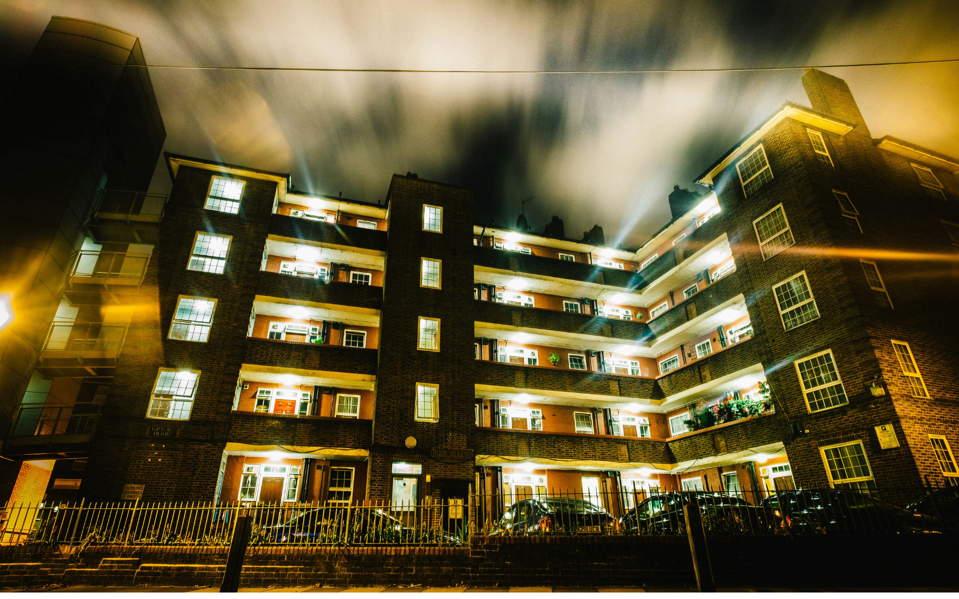 Apartment vs house: What's the best choice for you?